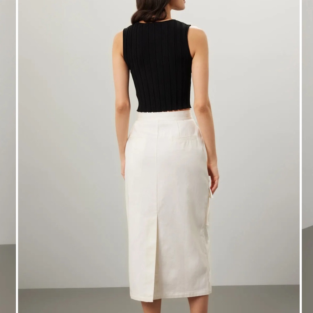 Silk Laundry
Canvas Cargo Skirt - Picture 2 of 6
